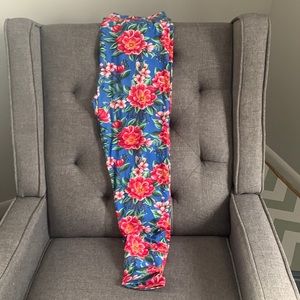 Lularoe TC blue floral leggings. NWOT